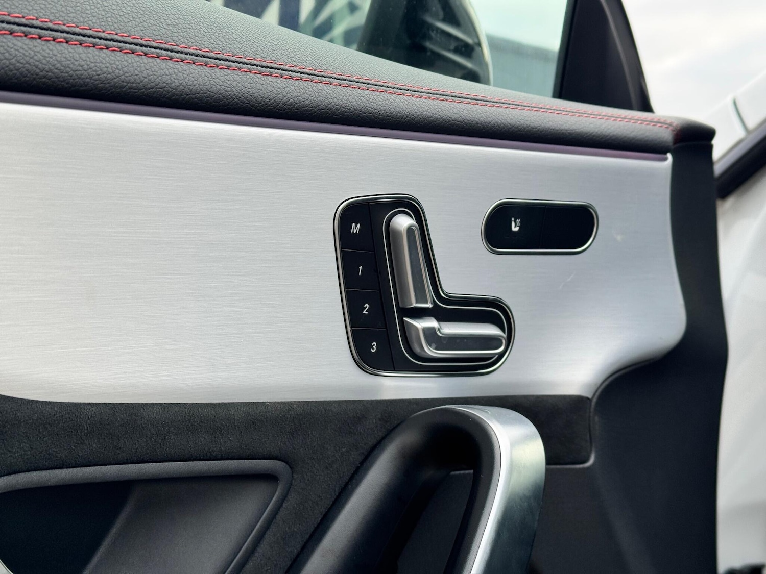 Used Mercedes-Benz CLA 2023 for sale - 77040097: Photo 15