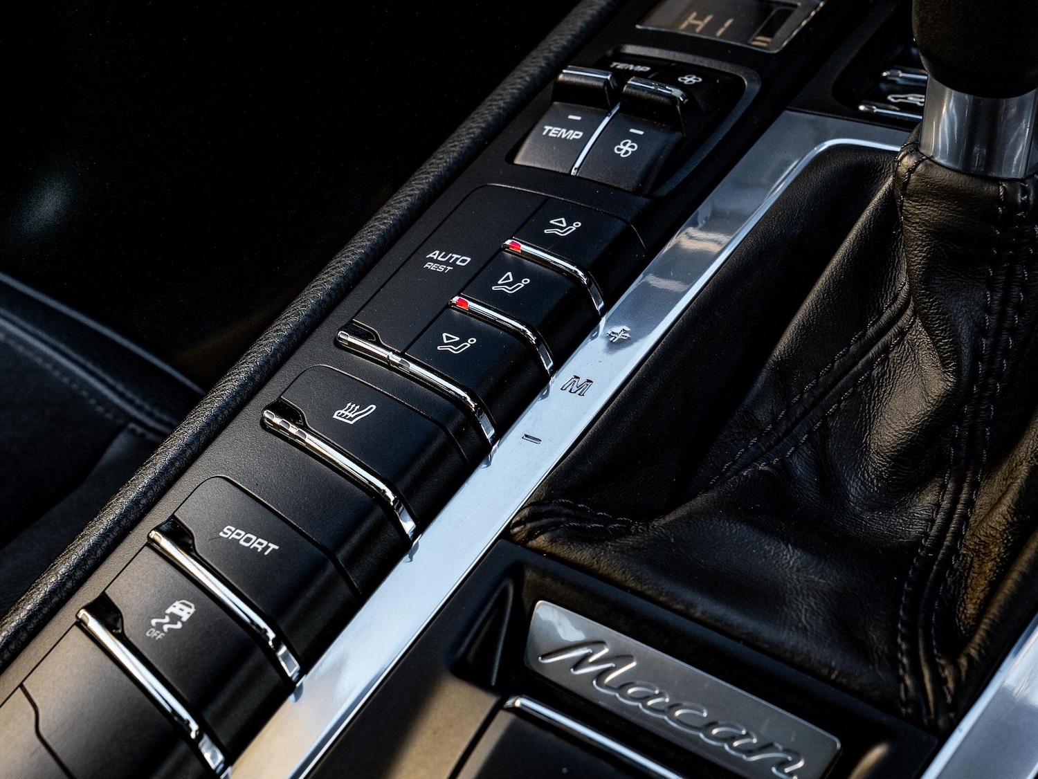 Used Porsche Macan 2015 for sale - 77091768: Photo 42