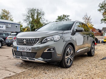Used Peugeot 3008 2018 for sale - 76994515: Photo