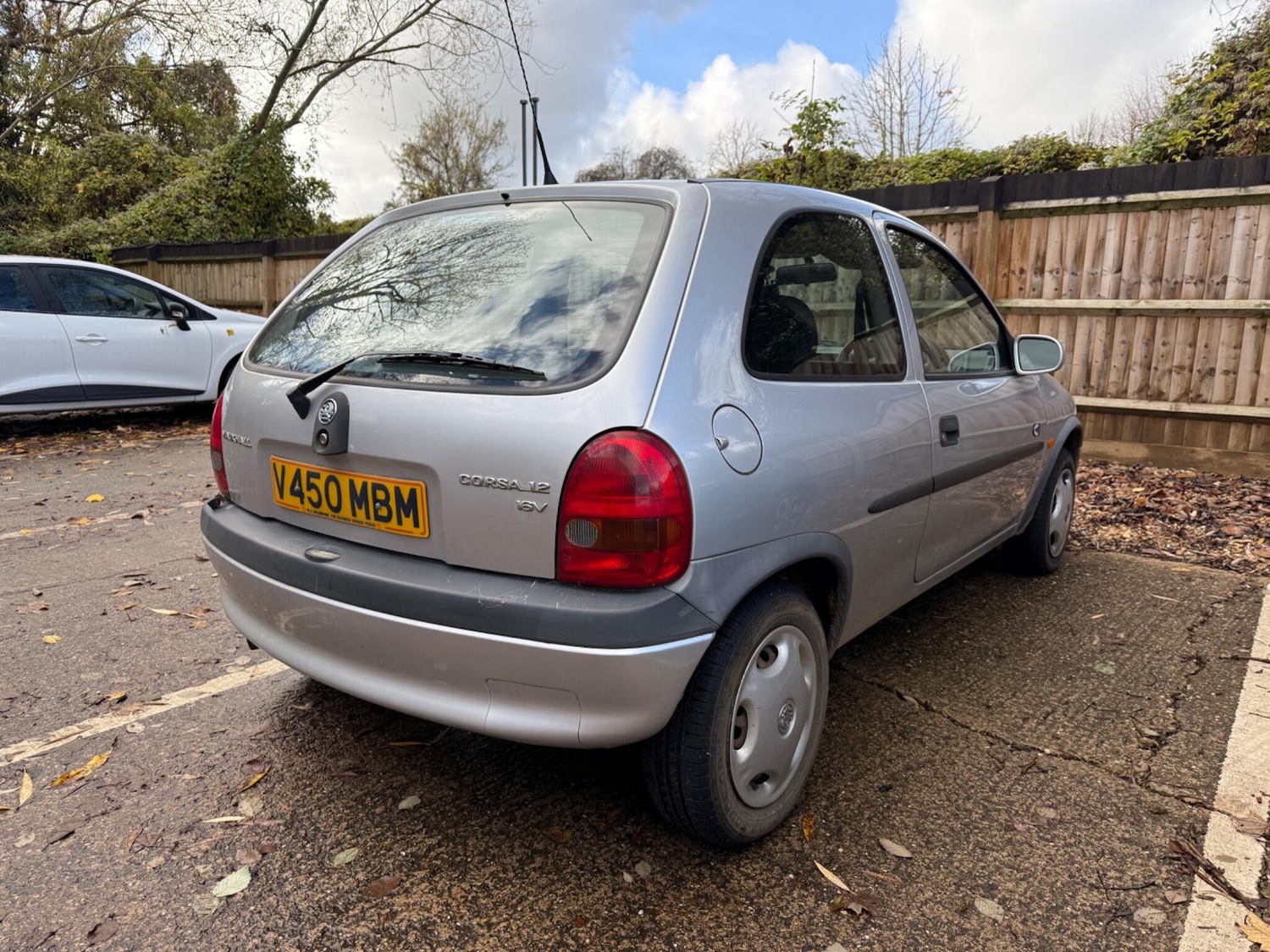 Used Vauxhall Corsa 2000 for sale - 76573667: Photo 2