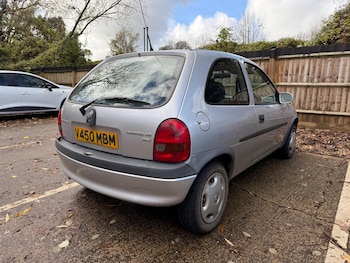 Used Vauxhall Corsa 2000 for sale - 76573667: Photo