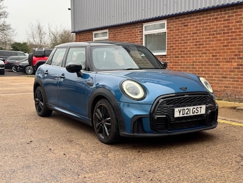 Used MINI Hatch 2021 for sale - 77808950: Photo