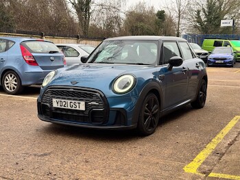 Used MINI Hatch 2021 for sale - 77808950: Photo