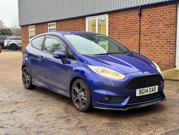 Used Ford Fiesta 2014 for sale - 77412240: Photo