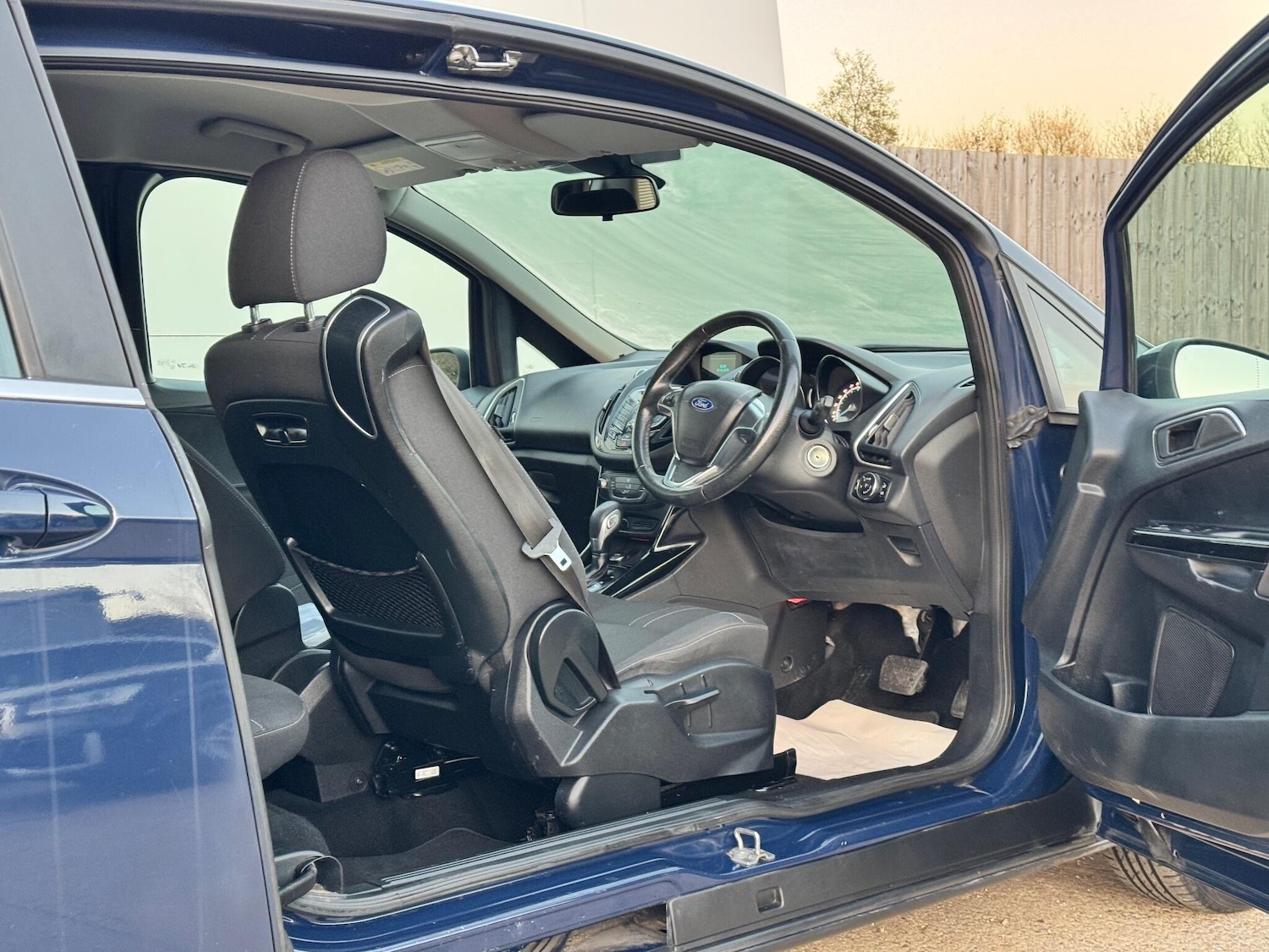 Used Ford B-MAX 2015 for sale - 76607700: Photo 11