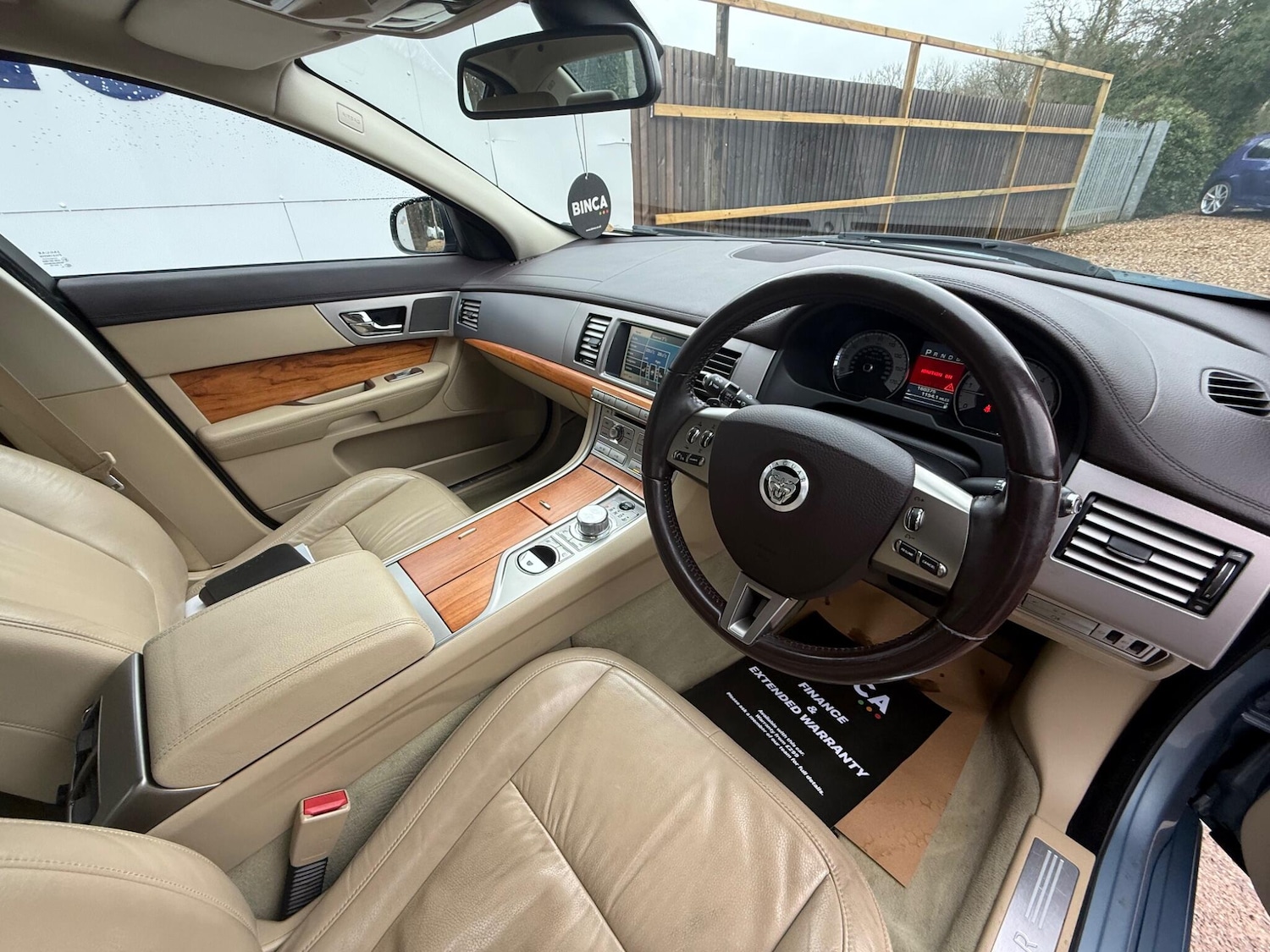 Used Jaguar XF 2010 for sale - 77279787: Photo 10