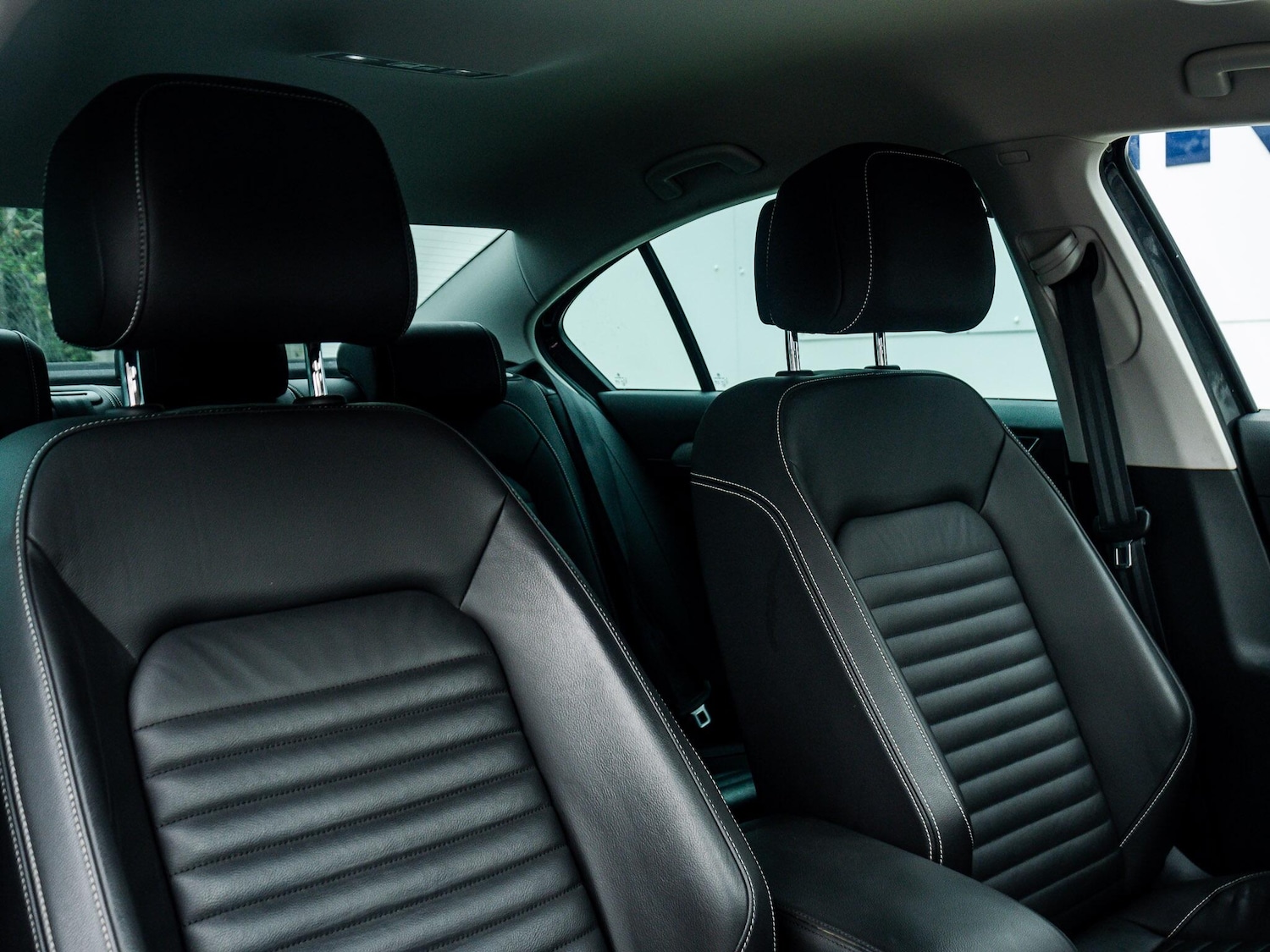 Used Volkswagen Passat 2020 for sale - 76002299: Photo 17