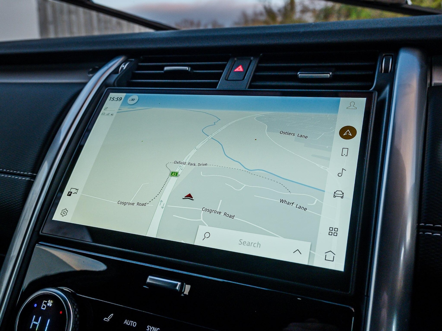 Used Land Rover Discovery 2024 for sale - 76644555: Photo 29