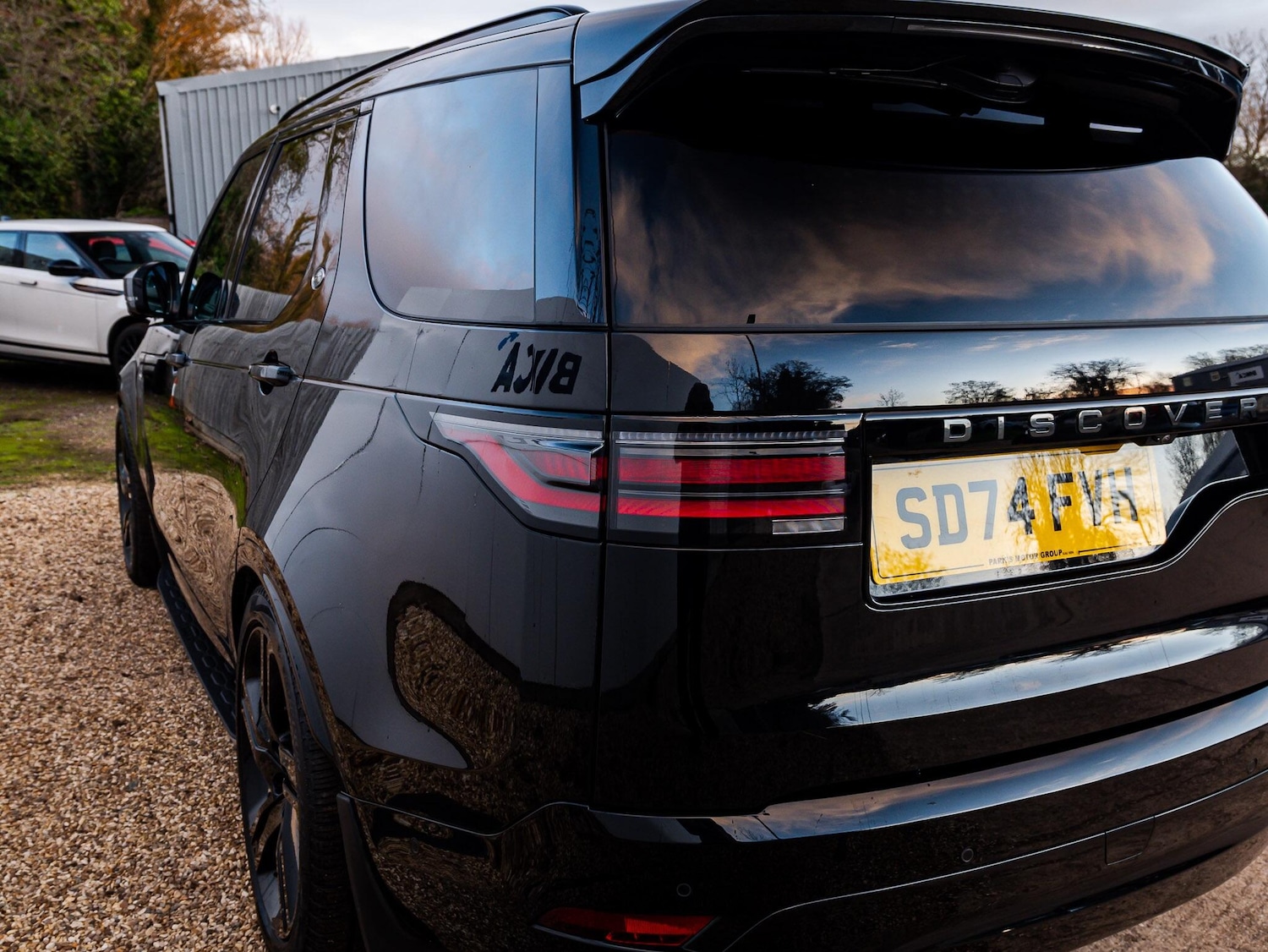 Used Land Rover Discovery 2024 for sale - 76644555: Photo 9