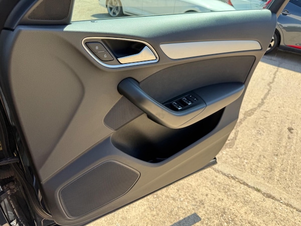 Used Audi Q3 2015 for sale - 75478151: Photo 16
