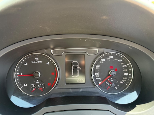 Used Audi Q3 2015 for sale - 75478151: Photo 22