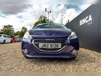 Used Peugeot 208 2015 for sale - 79496259: Photo