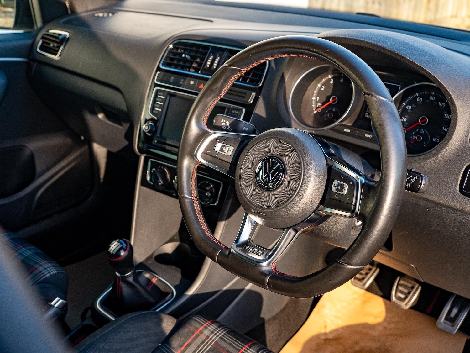 Used Volkswagen Polo for sale - 76700664: Photo 32