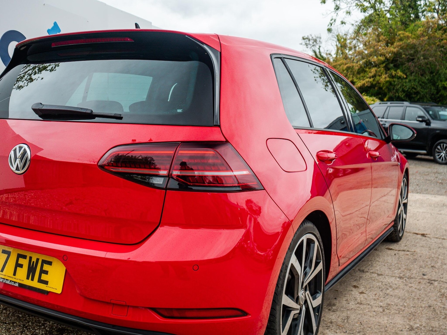 Used Volkswagen Golf 2017 for sale - 76041828: Photo 9