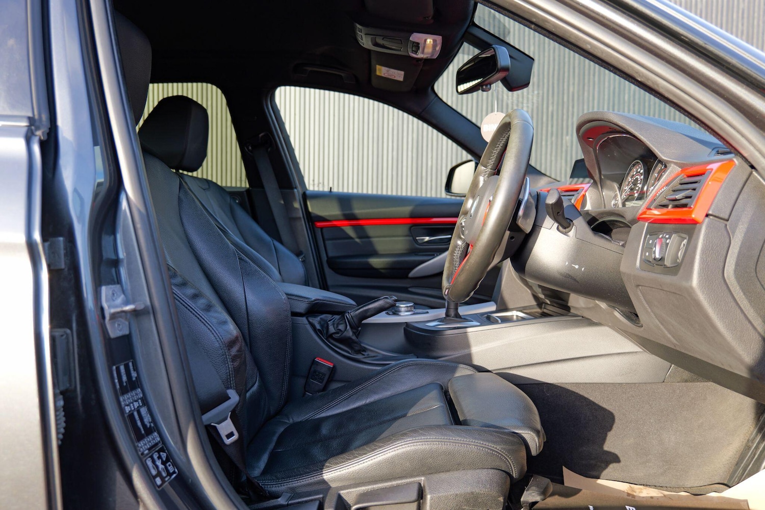 Used BMW 3 Series 2017 for sale - 77510183: Photo 14