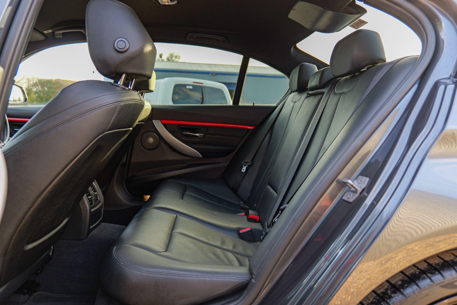 Used BMW 3 Series 2017 for sale - 77510183: Photo 18