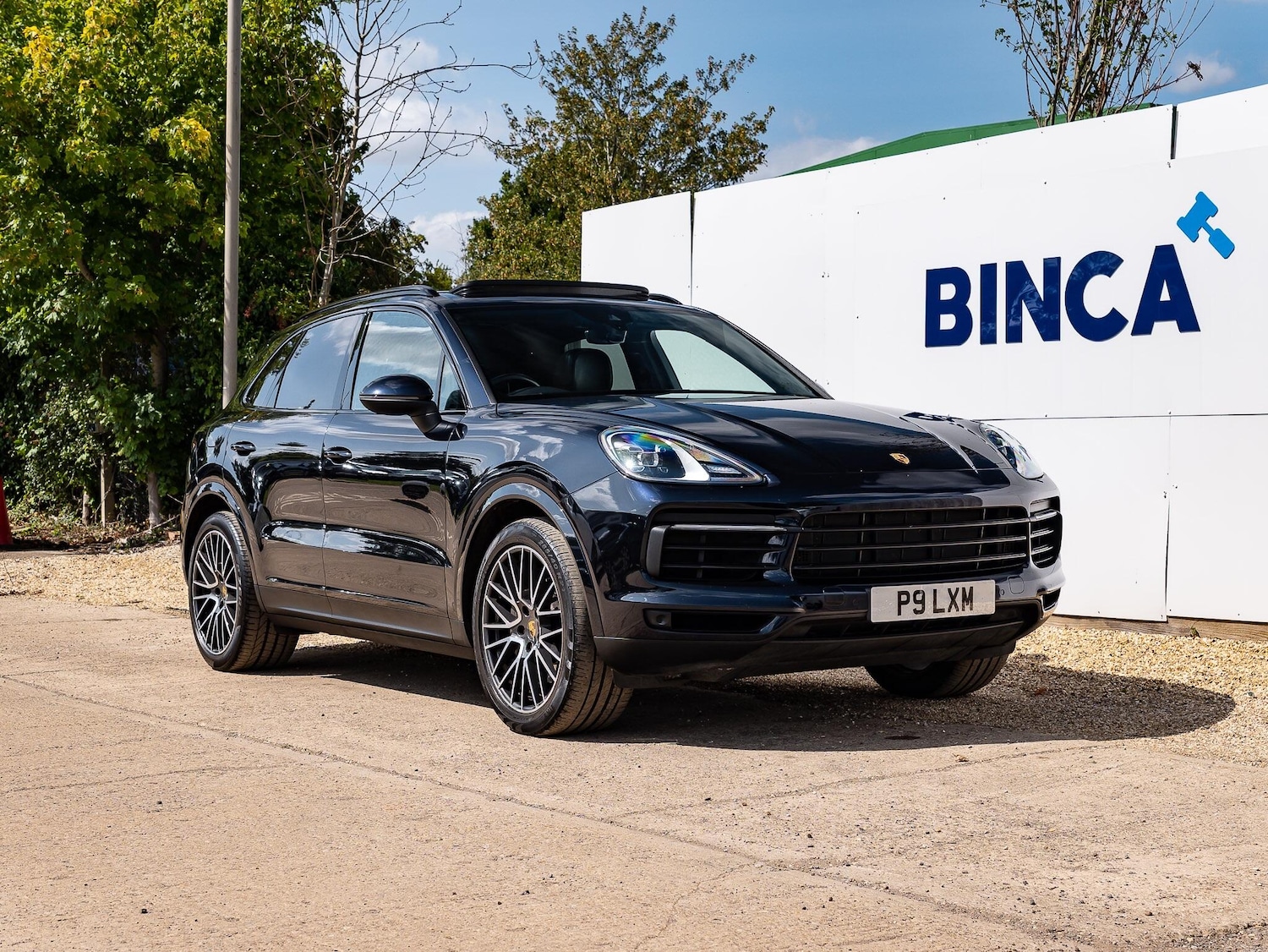 Used Porsche Cayenne for sale - 76634059: Photo 1