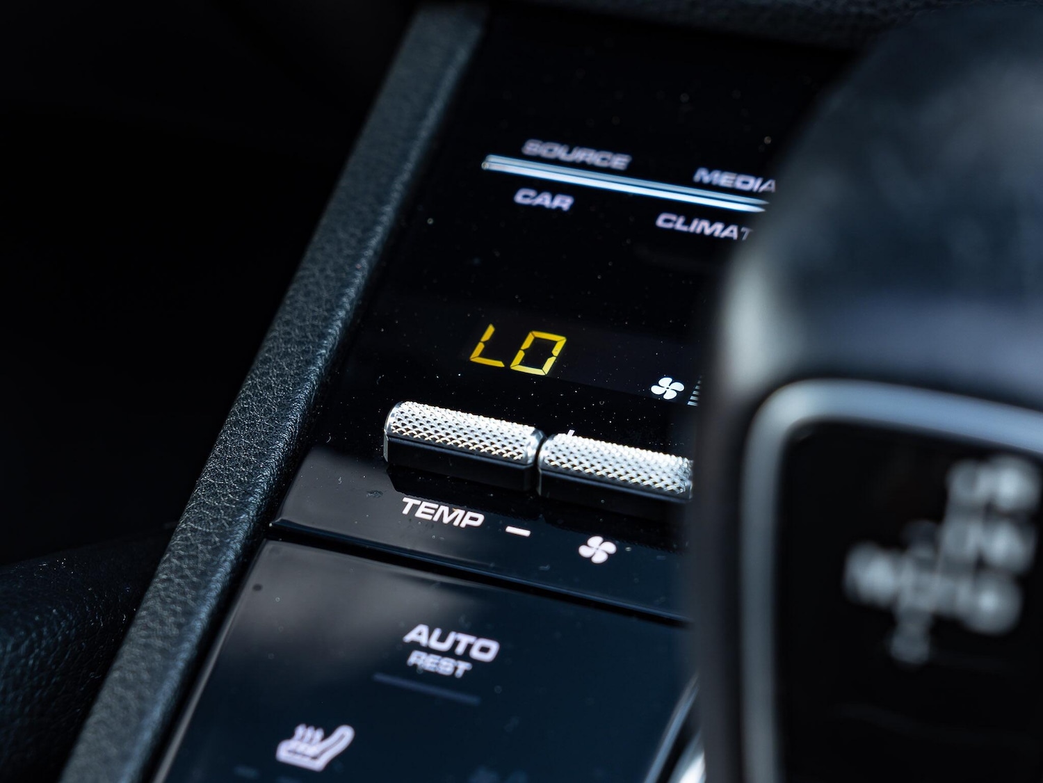 Used Porsche Cayenne for sale - 76634059: Photo 52