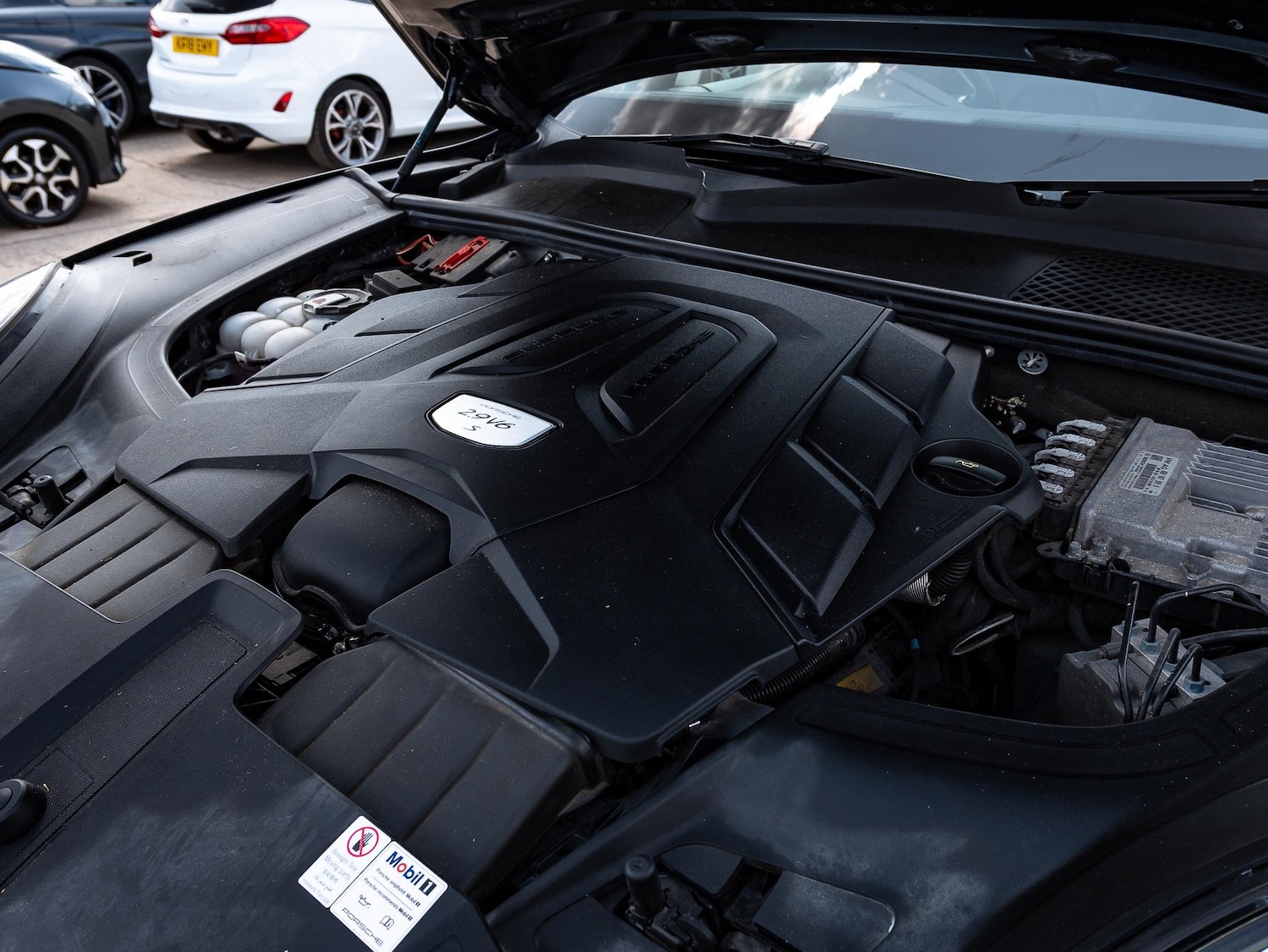 Used Porsche Cayenne for sale - 76634059: Photo 56