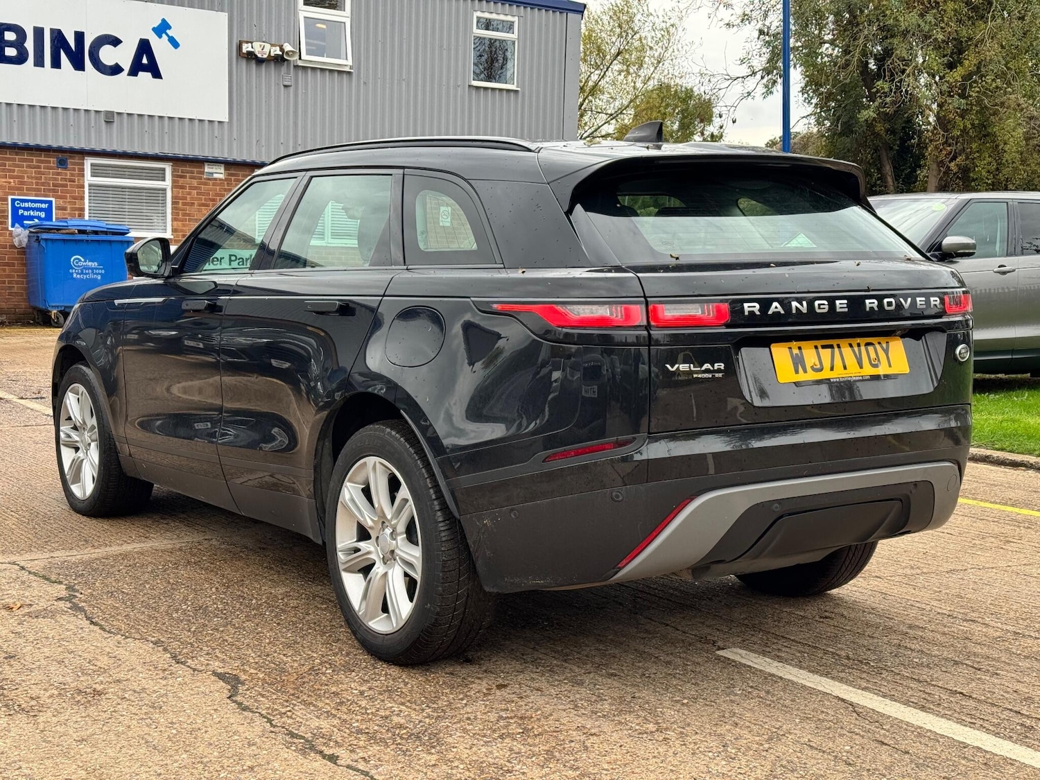 Used Land Rover Range Rover Velar 2021 for sale - 76359845: Photo 3