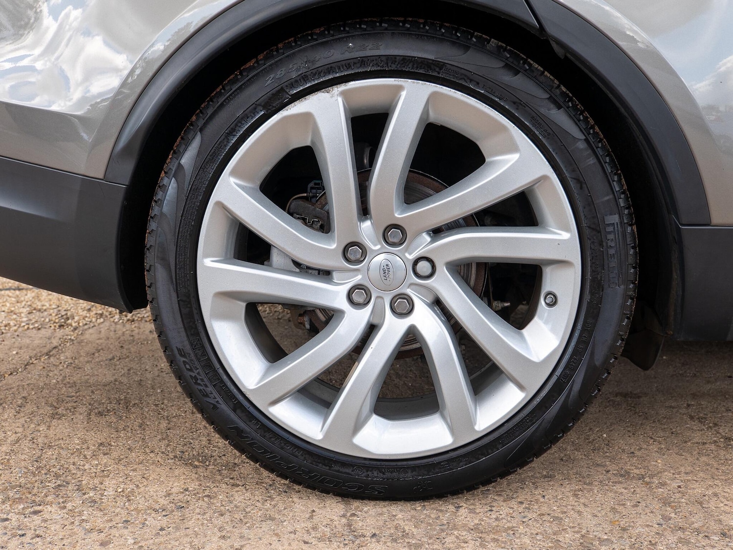 Used Land Rover Discovery 2017 for sale - 77704925: Photo 18