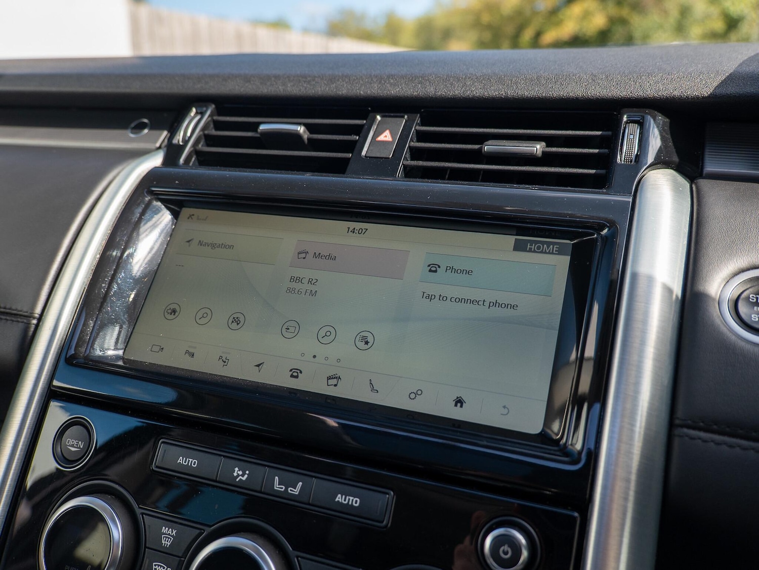 Used Land Rover Discovery 2017 for sale - 77704925: Photo 29