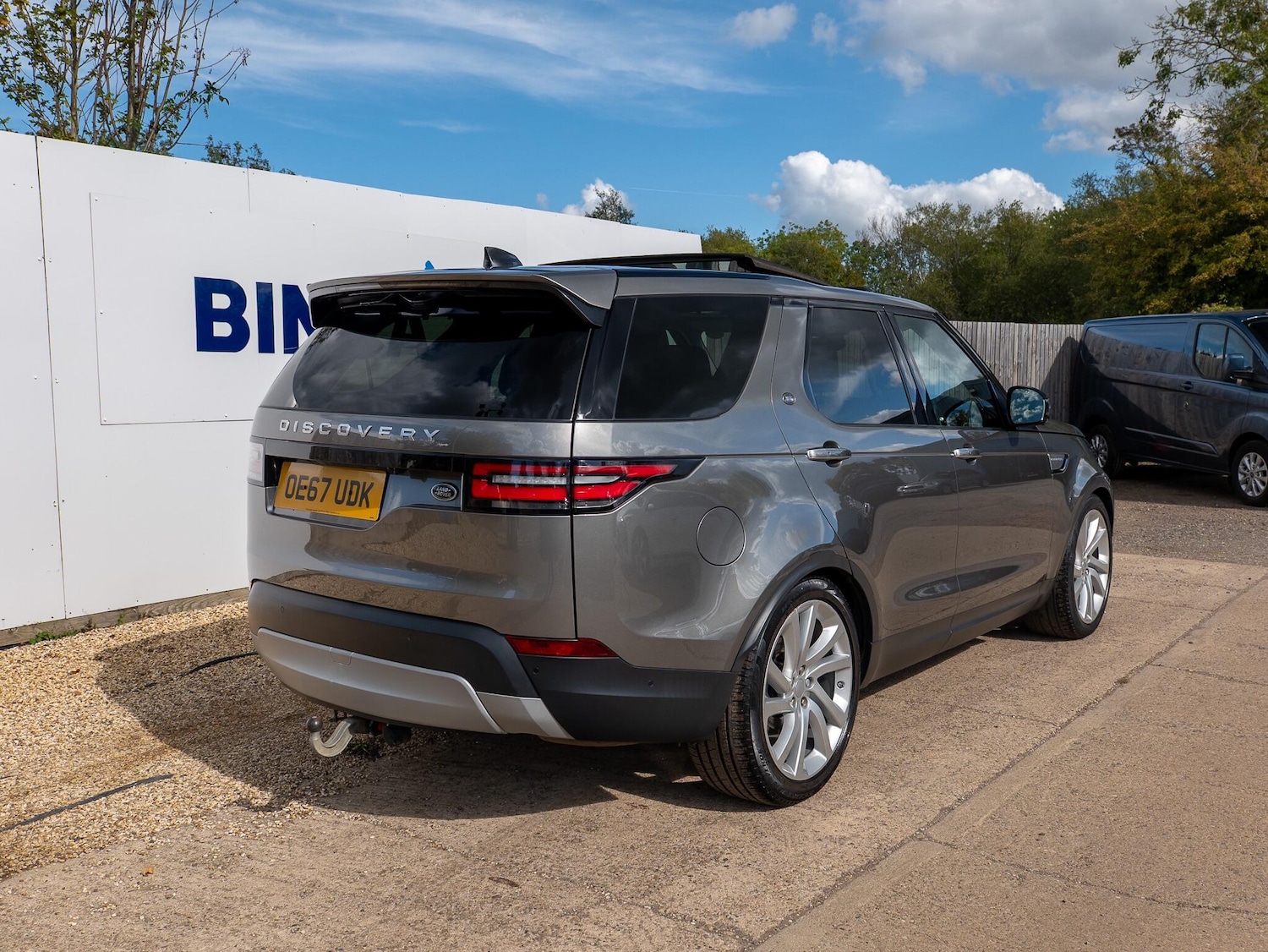 Used Land Rover Discovery 2017 for sale - 77704925: Photo 5
