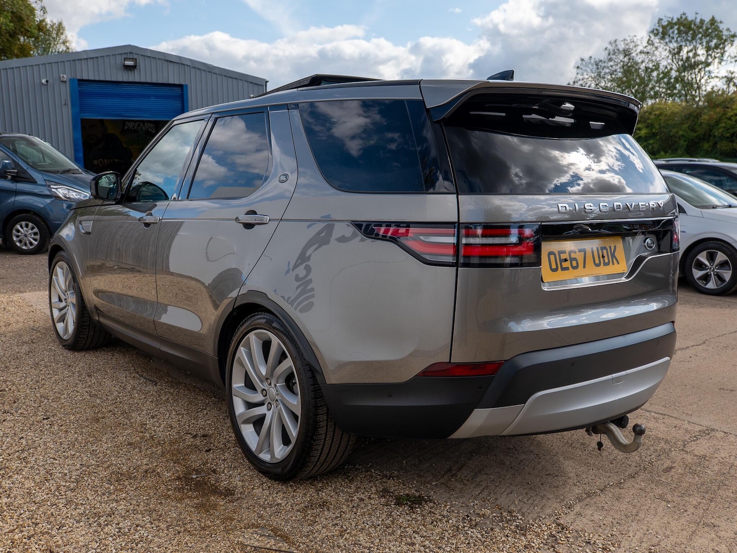 Used Land Rover Discovery 2017 for sale - 77704925: Photo 6