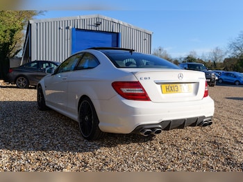 Used Mercedes-Benz C Class 2013 for sale - 77709563: Photo