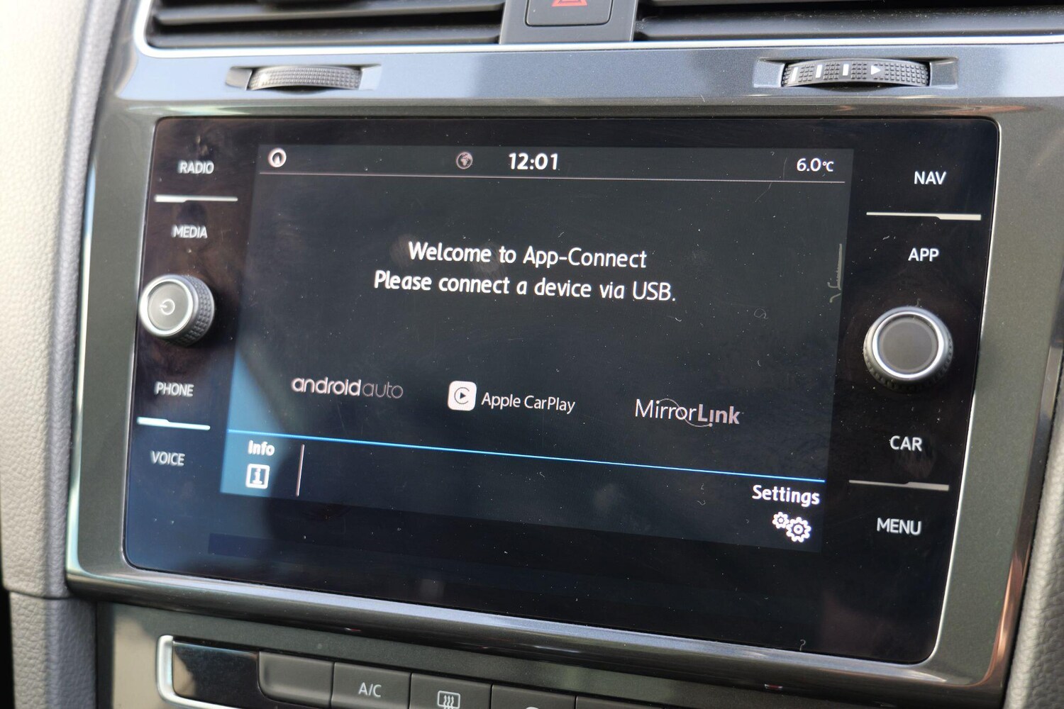 Used Volkswagen Golf 2019 for sale - 76259538: Photo 30