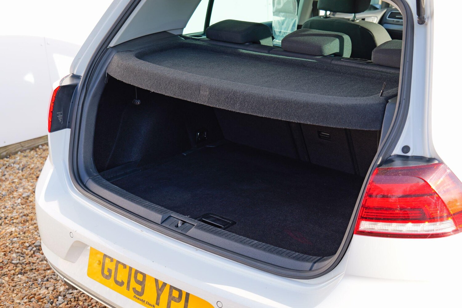 Used Volkswagen Golf 2019 for sale - 76259538: Photo 33