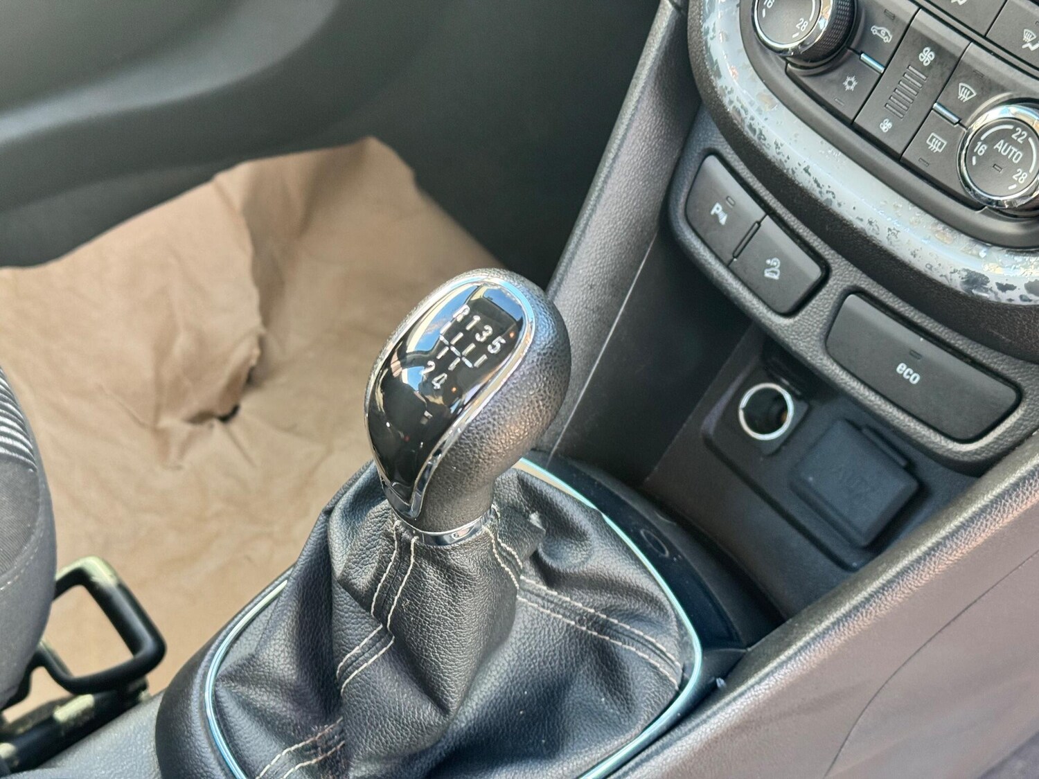 Used Vauxhall Mokka 2014 for sale - 76667346: Photo 10