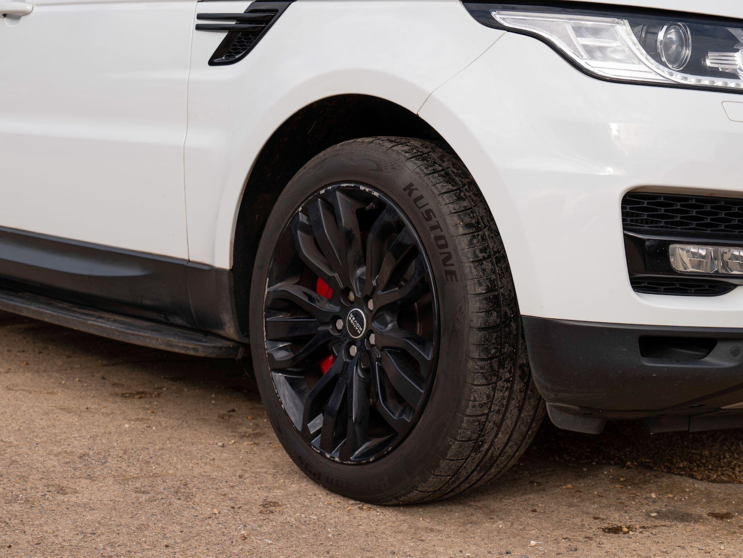 Used Land Rover Range Rover Sport 2014 for sale - 76995096: Photo 35