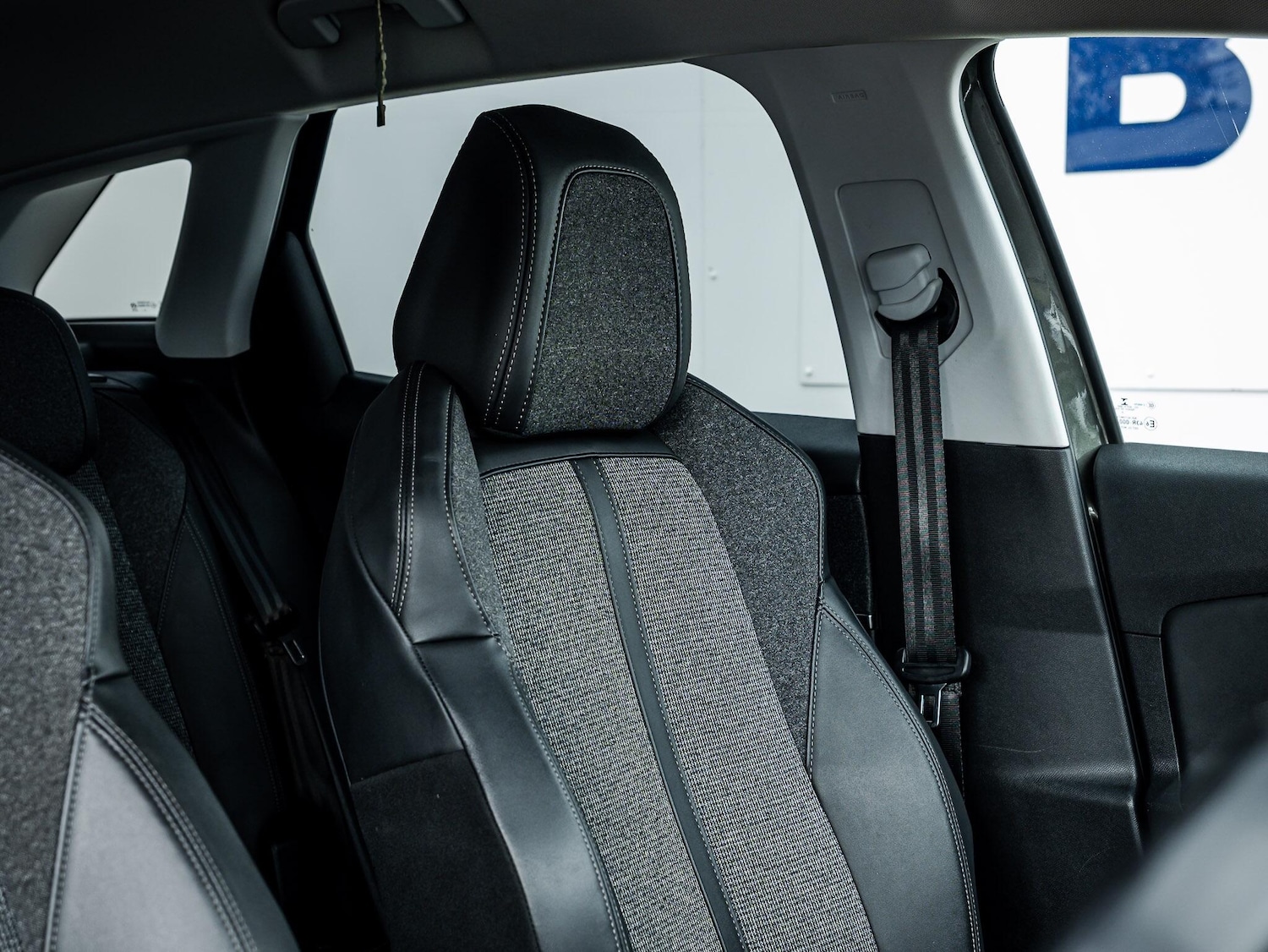 Used Peugeot 3008 for sale - 77267204: Photo 22