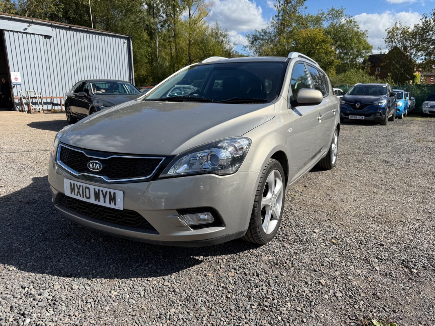 Used Kia Ceed 2010 for sale - 76512233: Photo 1