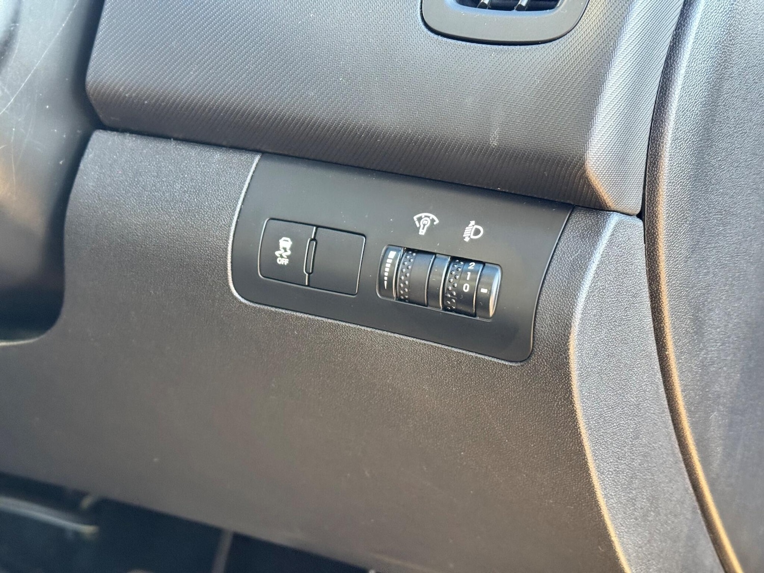 Used Kia Ceed 2010 for sale - 76512233: Photo 17