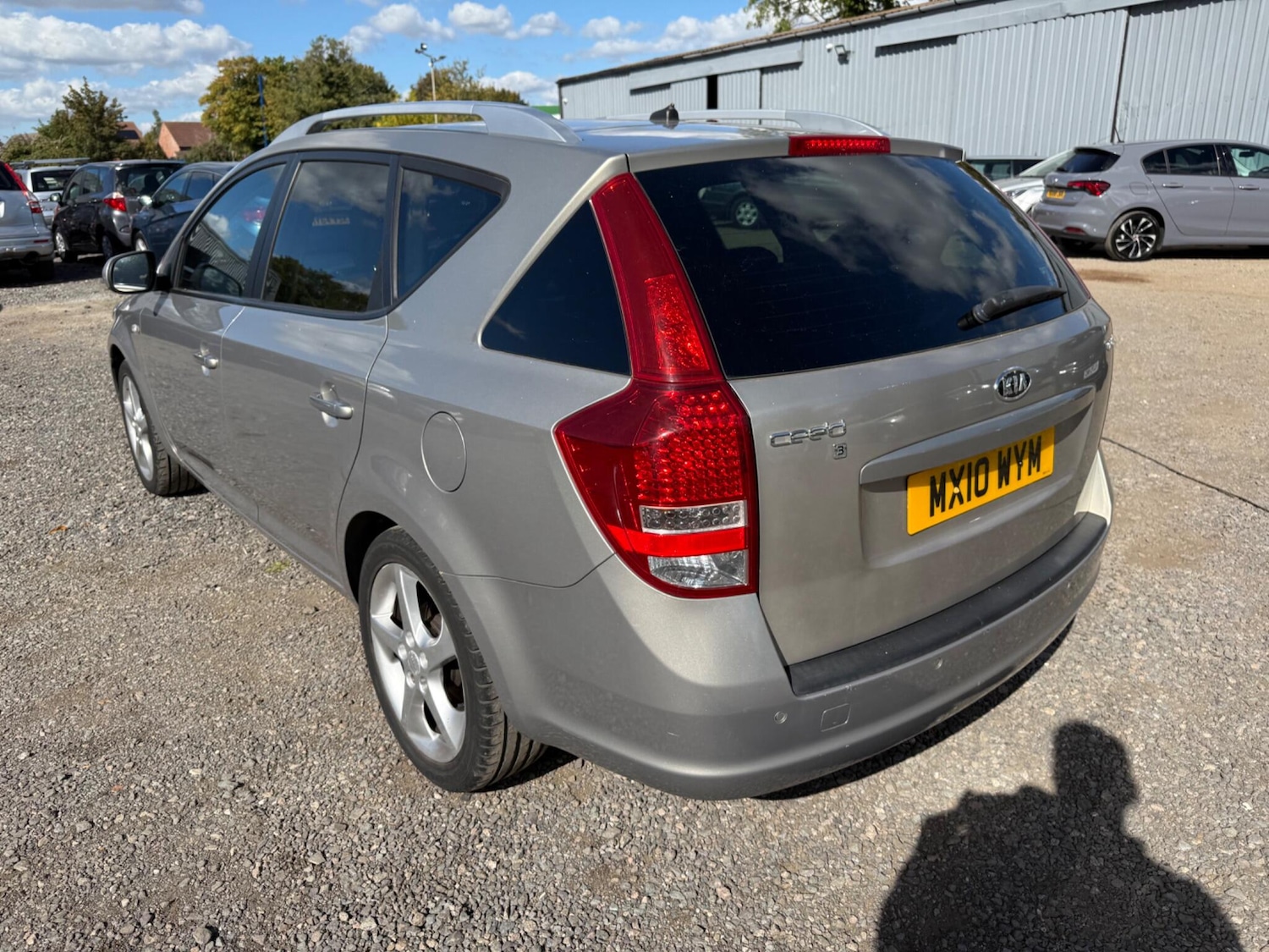 Used Kia Ceed 2010 for sale - 76512233: Photo 2