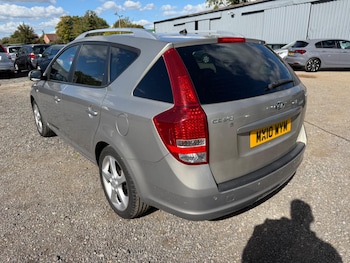 Used Kia Ceed 2010 for sale - 76512233: Photo