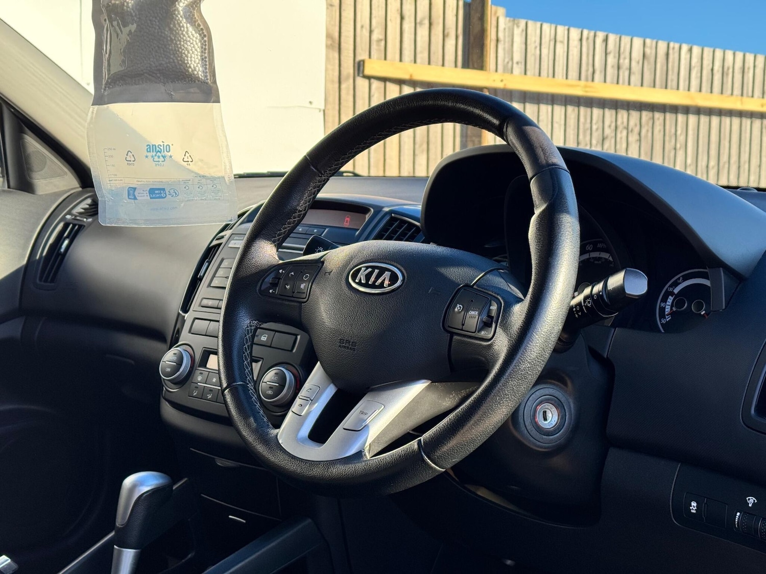 Used Kia Ceed 2010 for sale - 76512233: Photo 31