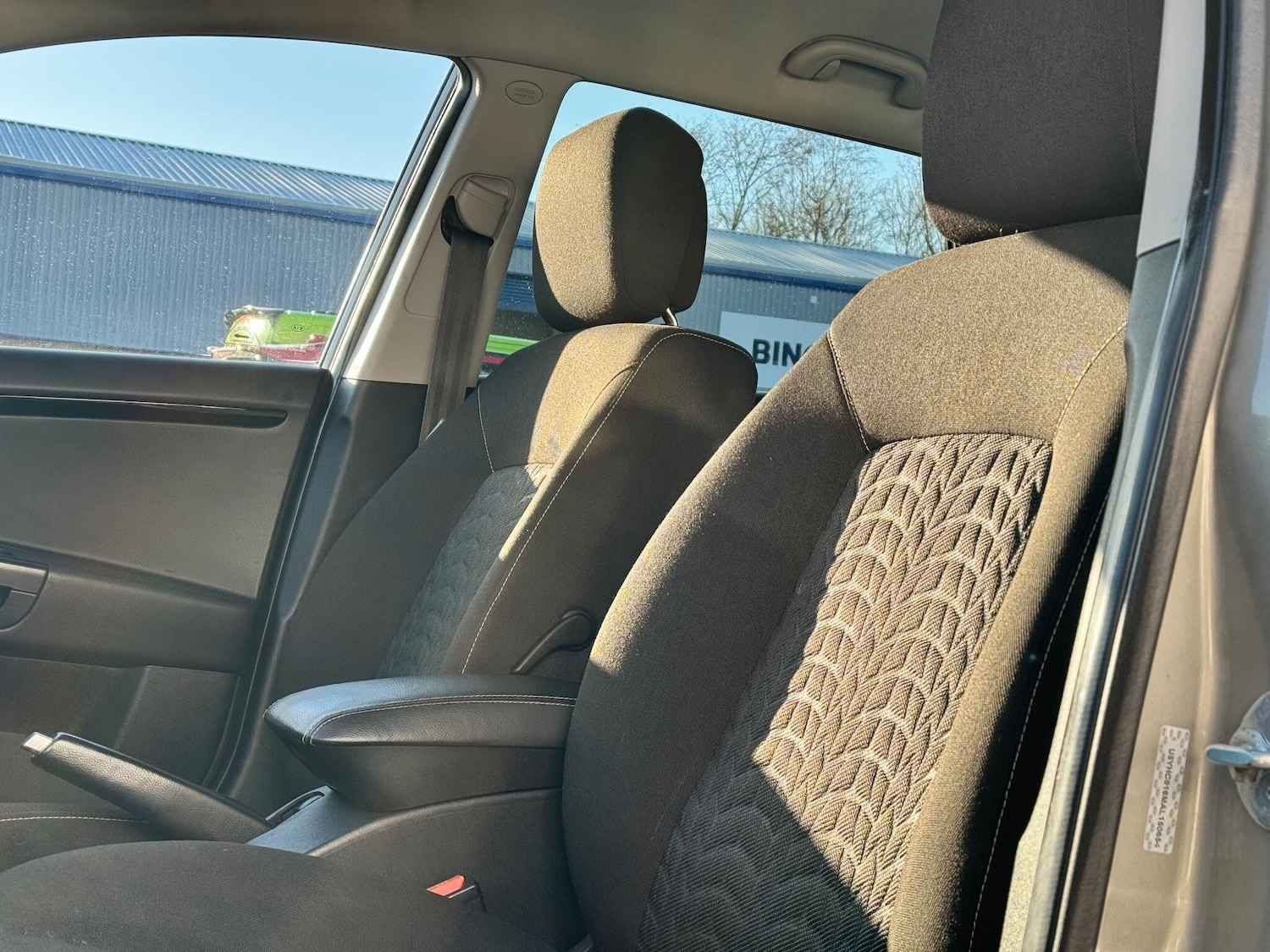 Used Kia Ceed 2010 for sale - 76512233: Photo 33