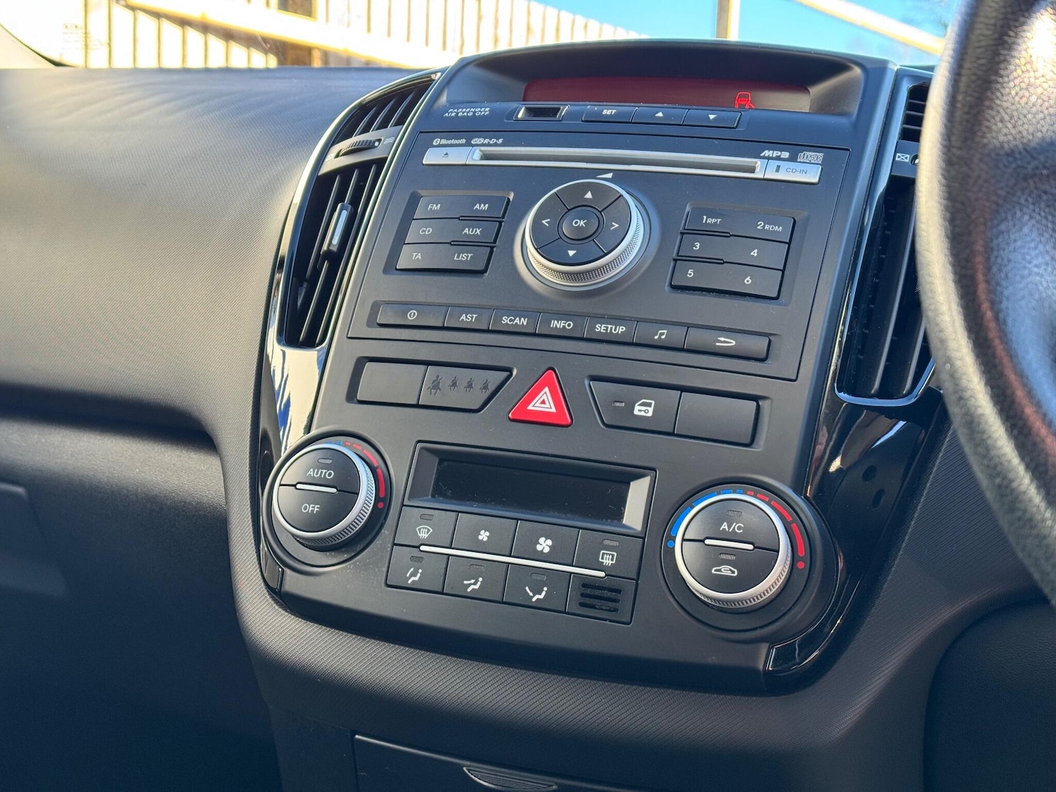 Used Kia Ceed 2010 for sale - 76512233: Photo 37