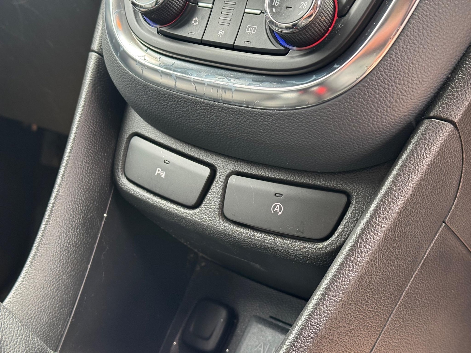 Vehicle 33