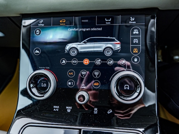 Used Land Rover Range Rover Velar 2018 for sale - 76306700: Photo 28