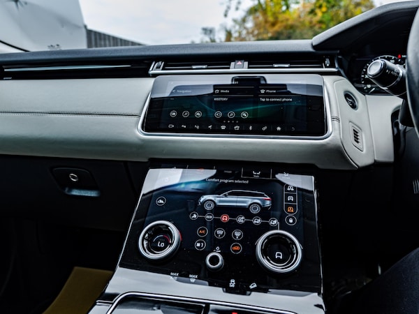 Used Land Rover Range Rover Velar 2018 for sale - 76306700: Photo 29