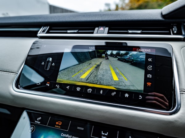 Used Land Rover Range Rover Velar 2018 for sale - 76306700: Photo 31