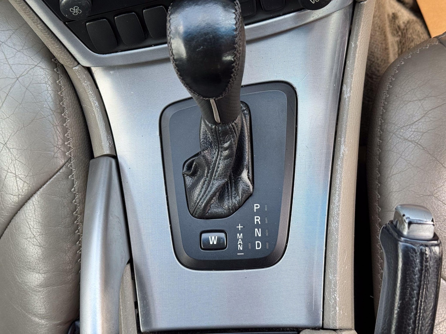 Used Volvo XC70 2005 for sale - 76122379: Photo 36