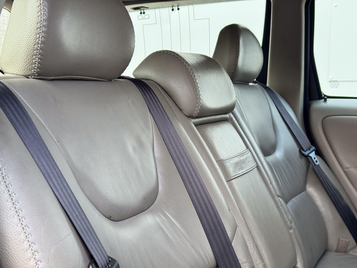 Used Volvo XC70 2005 for sale - 76122379: Photo 41