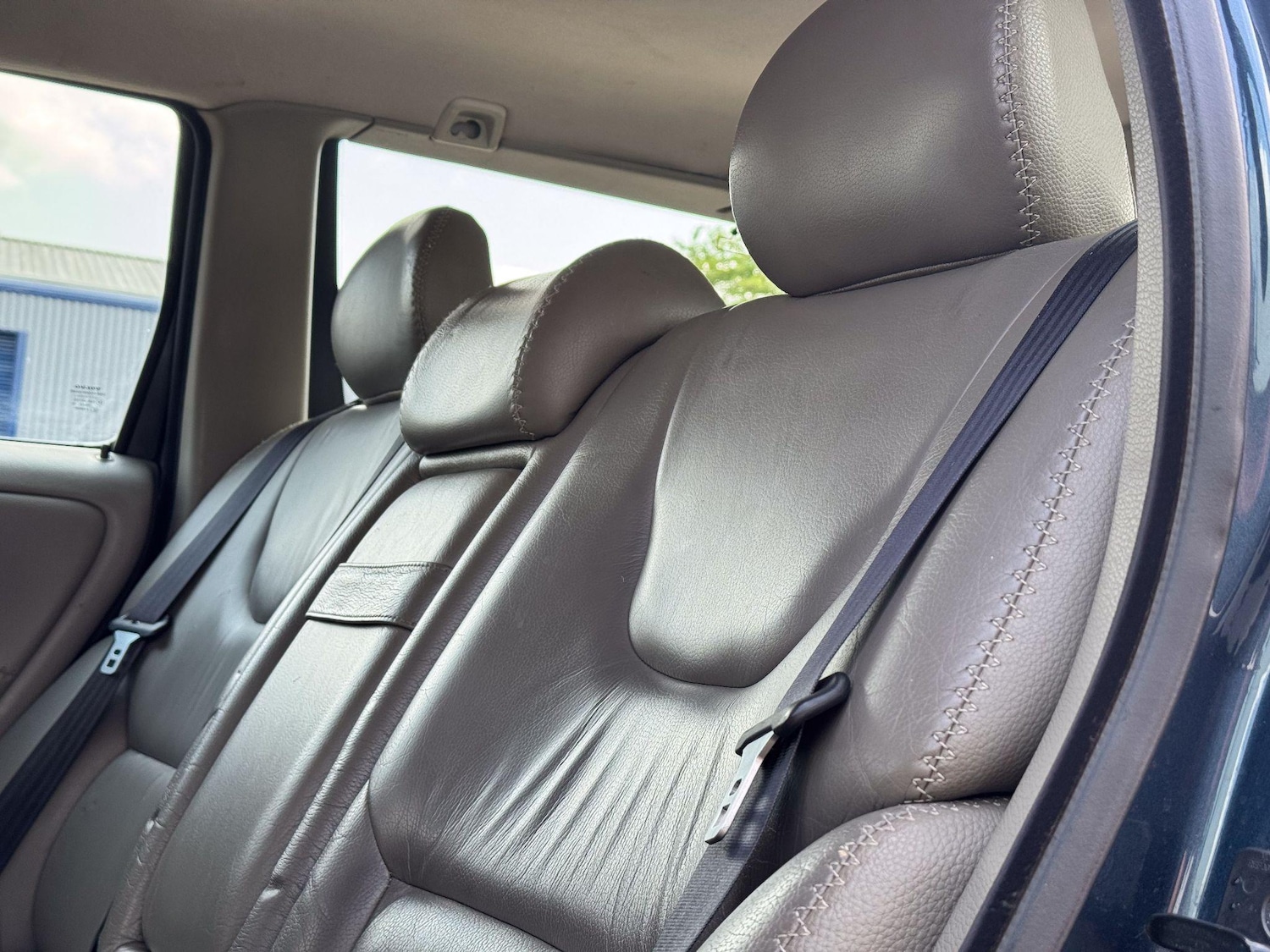 Used Volvo XC70 2005 for sale - 76122379: Photo 48