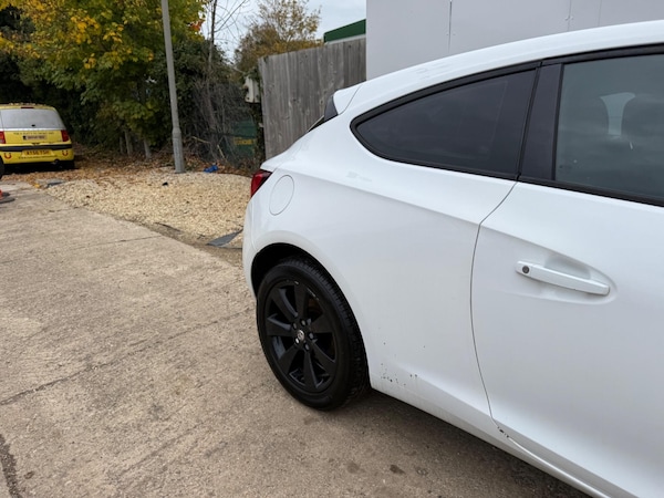 Used Vauxhall Astra GTC 2014 for sale - 75387826: Photo 8