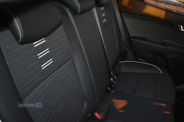 Used Kia Stonic 2025 for sale - 76372152: Photo 11